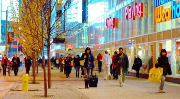 Une analyse PESTEL du prêt-à-porter européen