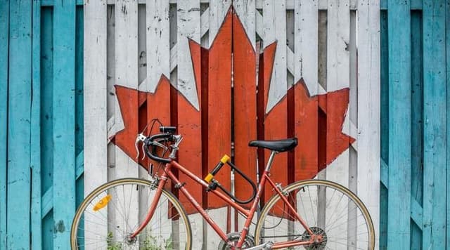 Labour organization in Canada