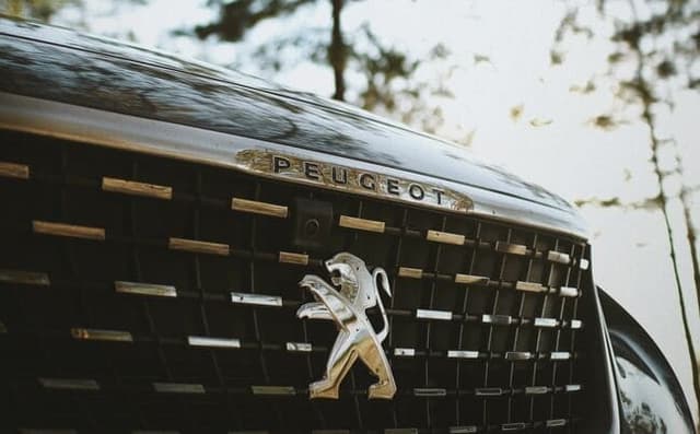 Le marketing mix 7p, exemple de Peugeot