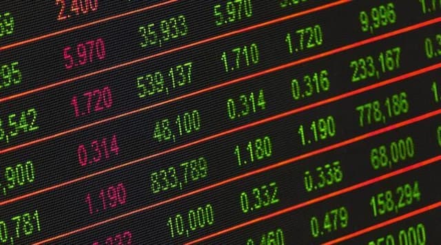 Exemples de sujets et de problématiques pour un mémoire en économie (2)