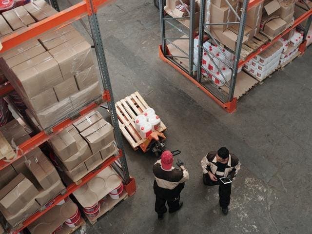 Les enjeux de la logistique en grande distribution