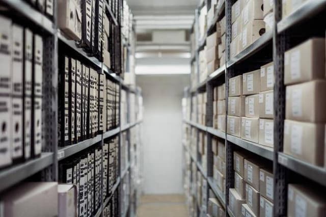La logistique internationale et le rôle du logisticien - Cours