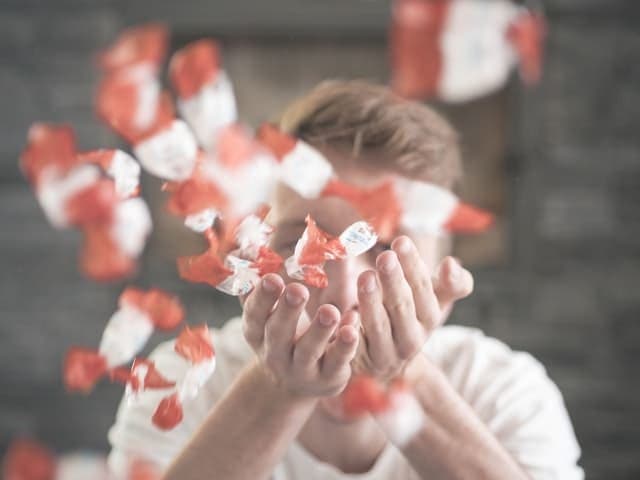 Marketing mix 10P - Kinder