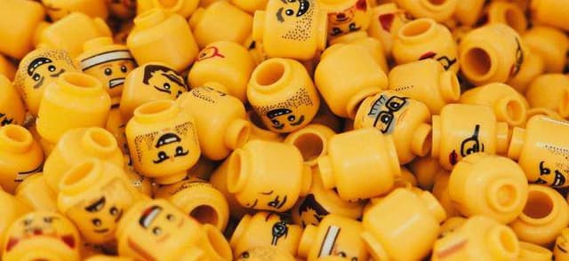Analyse PESTEL : étude de cas Lego