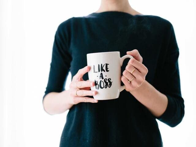 Exemples de sujets et de problématiques pour un mémoire sur le leadership féminin