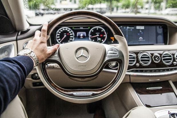 Monographie de Mercedes Benz