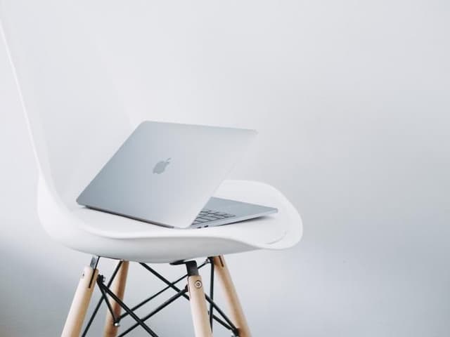 Étude de gestion STMG, exemple avec Apple