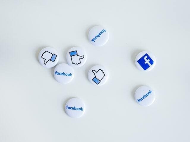 Exemples de sujets et de problématiques pour un mémoire sur le community management