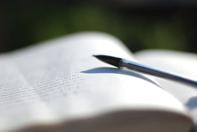 Comment rédiger une dissertation ? Guide étape par étape