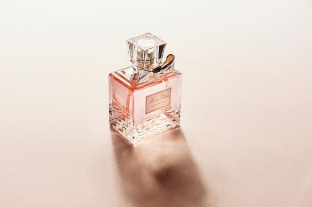 Le marché du luxe et le parfum de luxe en France